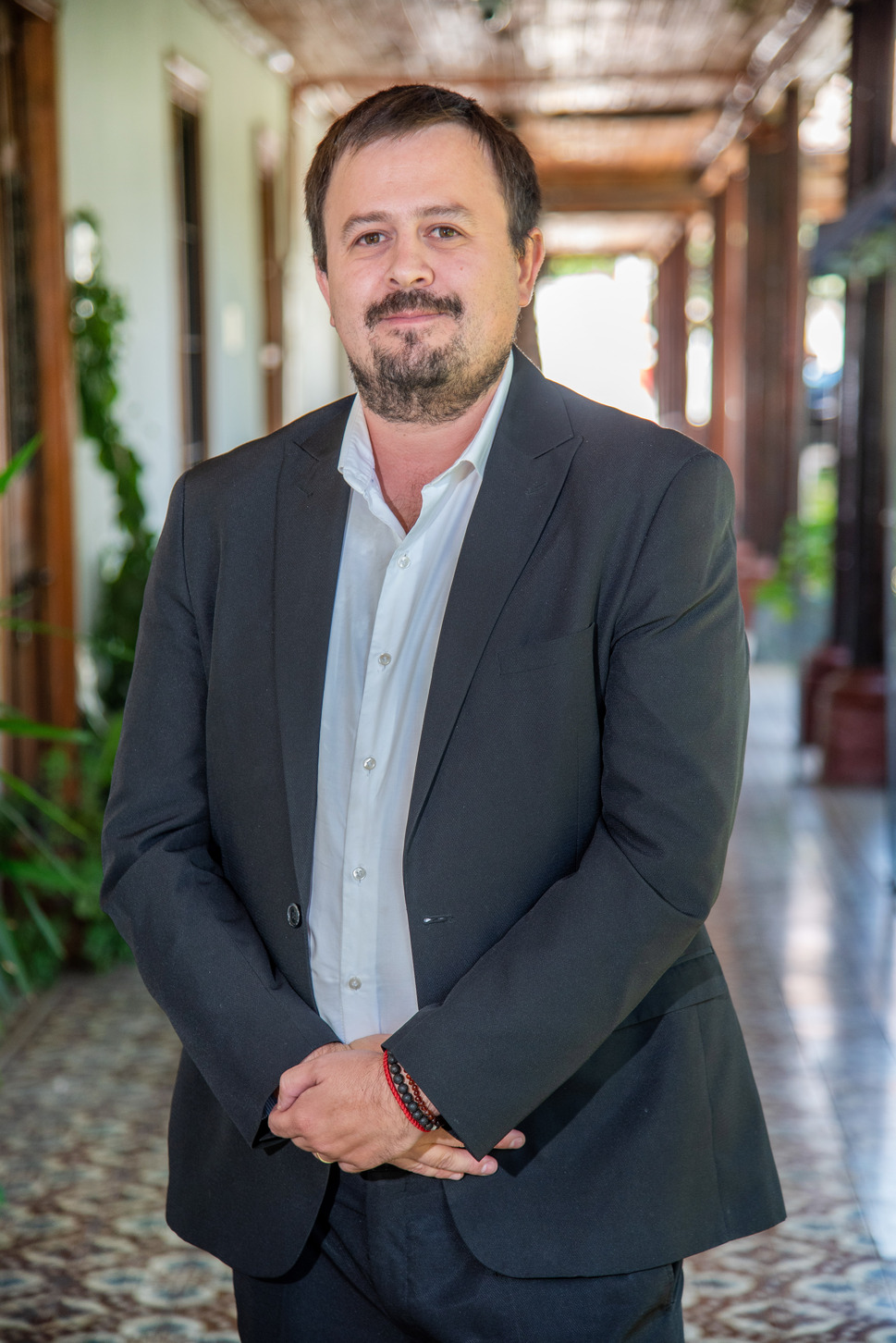 Director: Sebastián Uribe